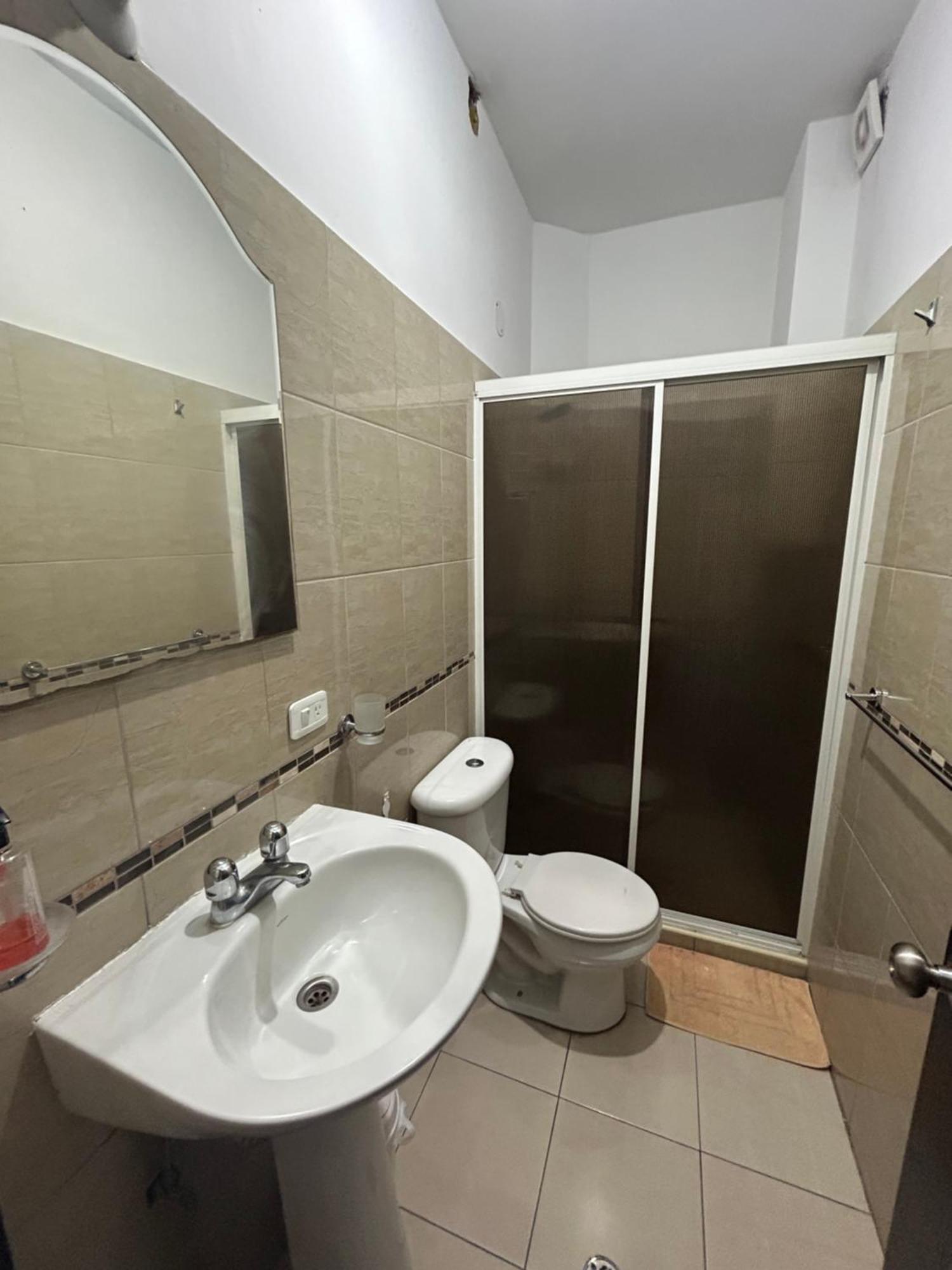 Departamentos De 2 Y 3 Habitaciones En El Centro De مانتا المظهر الخارجي الصورة